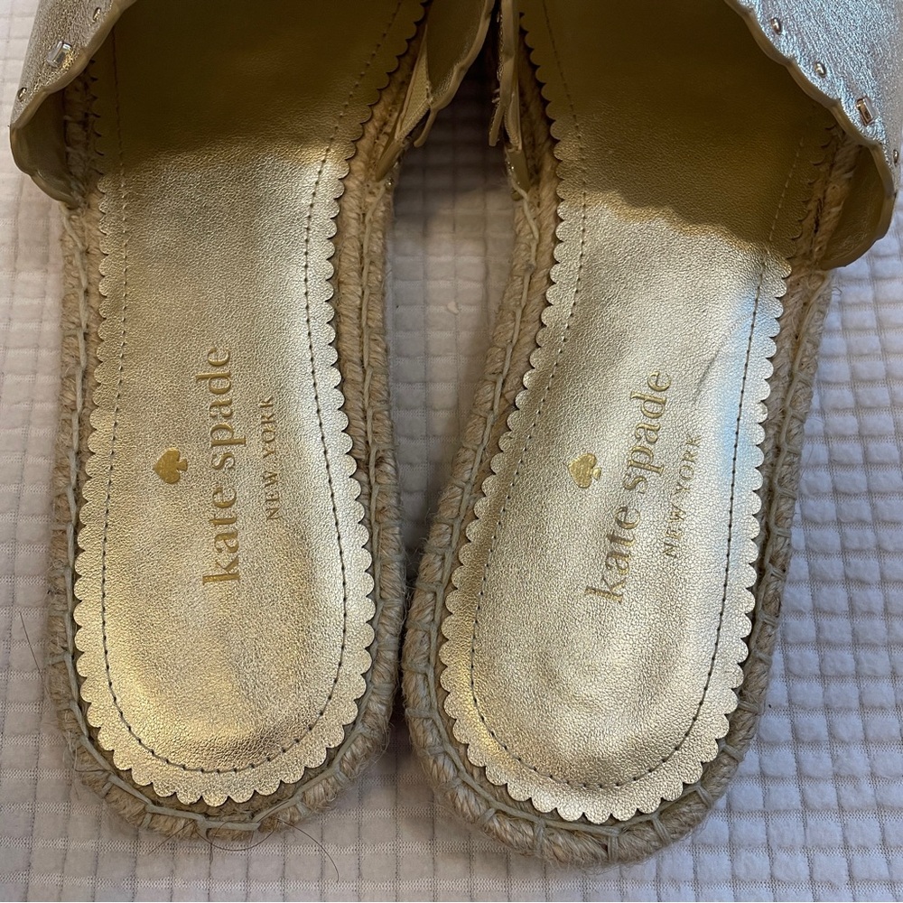 Kate Spade gold leather slides style Giovanna size 10 in good used condition - Picture 4 of 6